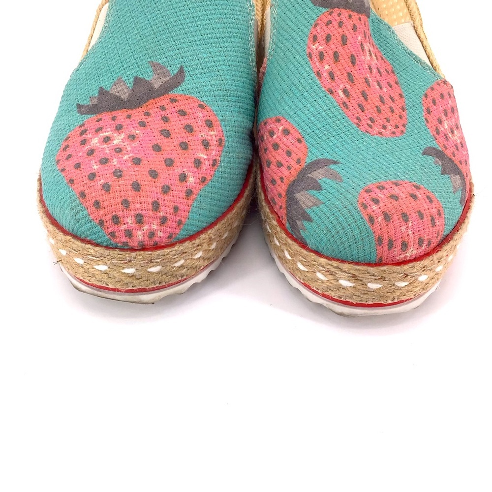 Goby Strawberry Print Espadrille Slip On Shoes Size 39 US 9 - Picture 3 of 10
